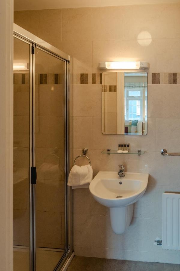 Bed and Breakfast Seaview Heights Дінгл Екстер'єр фото